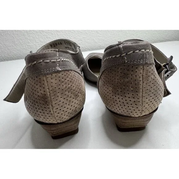 Fidji Two Tone Leather Mary Jane Shoes Size 39 EU 8 US - Picture 9 of 16